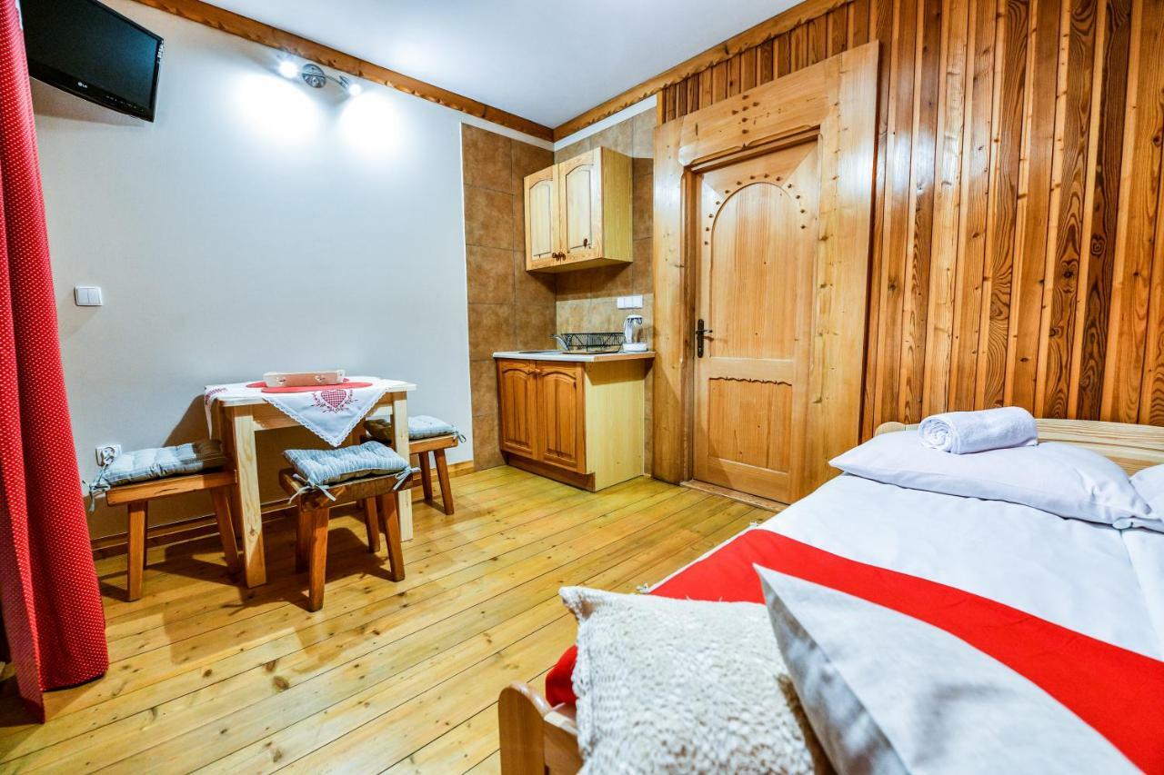 Pokoje Goscinne Makuszynskiego Zakopane Esterno foto